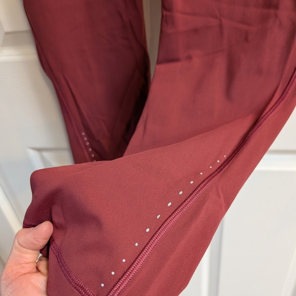 Lululemon Fast & Free Leggings - Picture 8 of 14